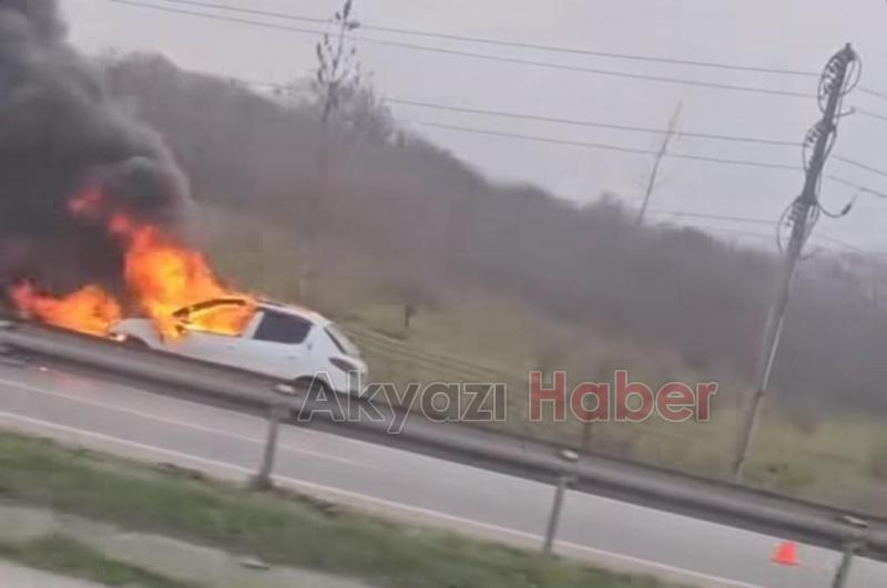Kaynarca yolunda otomobil yandı
