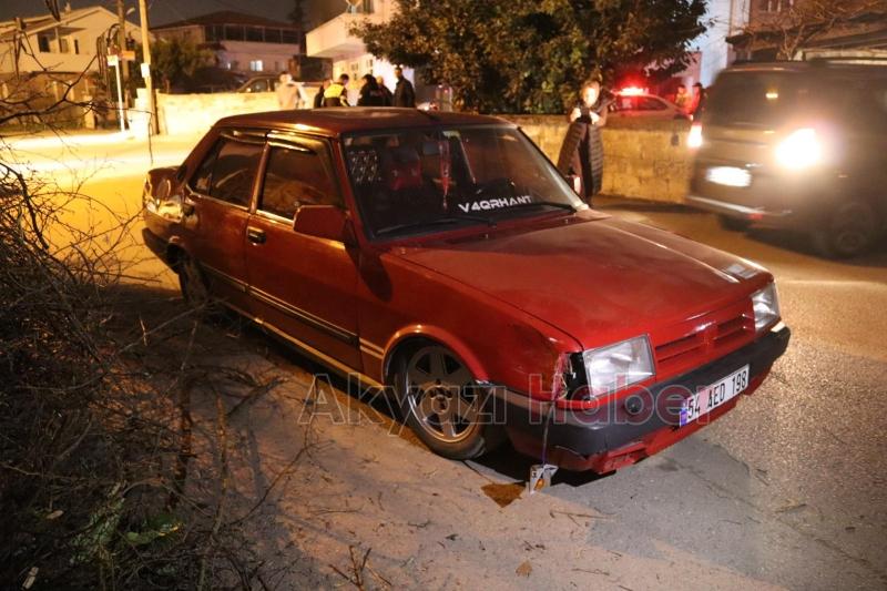 Otomobil ile çarpışan motosikletli yaralandı