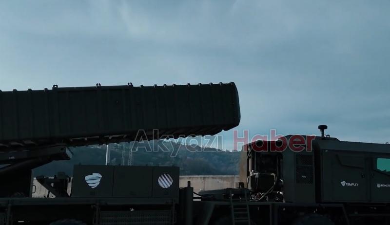 Uzun menzilli yerli füze hedefi vurdu