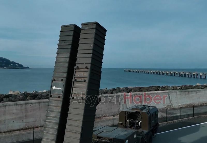 Uzun menzilli yerli füze hedefi vurdu