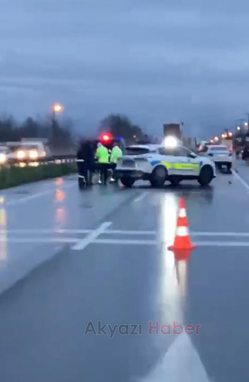 4 araçlı kazada 2 kişi yaralandı