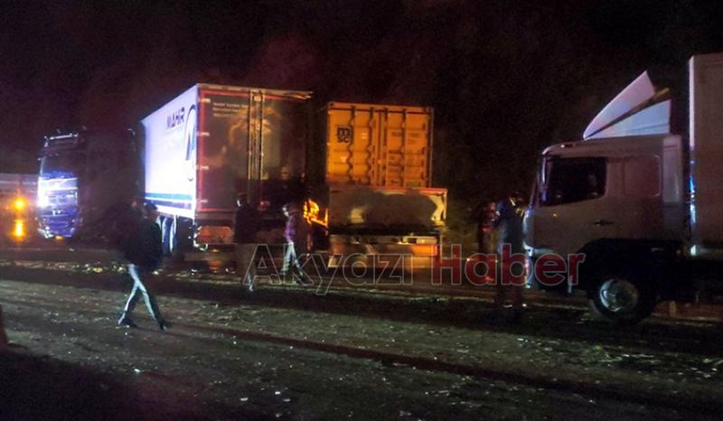 D-650'de 3 tır birbirine girdi