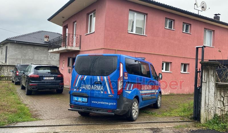 Akyazıda hırsızlık girişimi