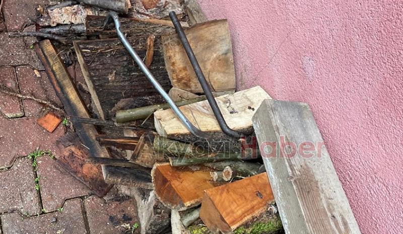 Akyazıda hırsızlık girişimi