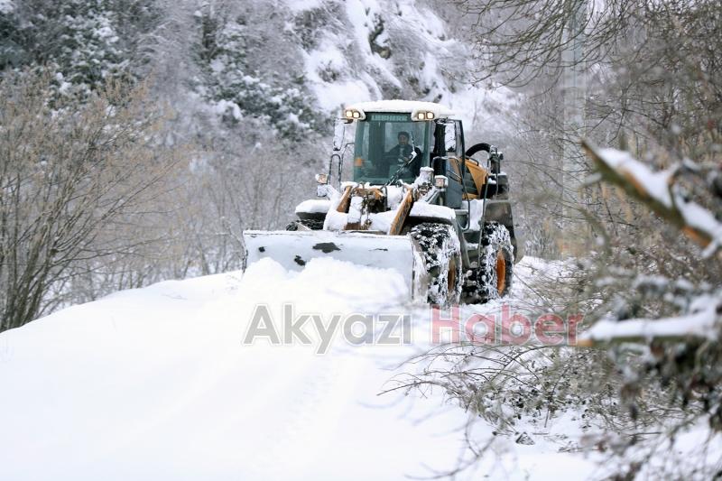 Sakarya'da kapalı yollar açılıyor