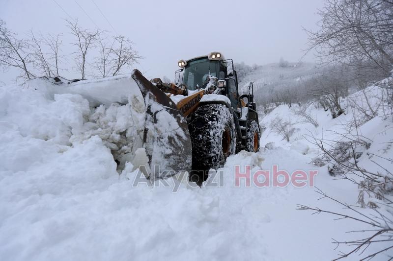 Sakarya'da kapalı yollar açılıyor