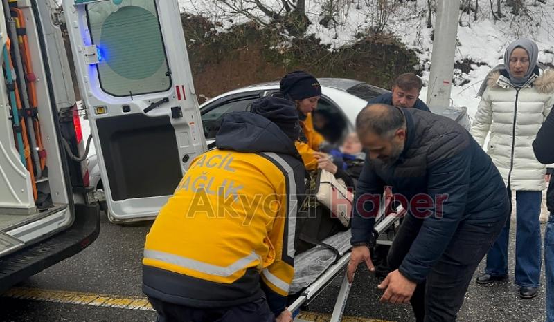 Otomobil ile hafif ticari araç çarpıştı: 5 yaralı