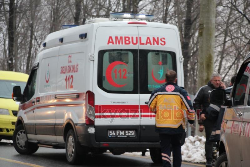 Otomobil ile hafif ticari araç çarpıştı: 5 yaralı