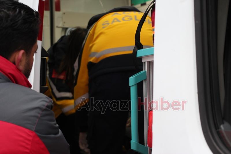 Otomobil ile hafif ticari araç çarpıştı: 5 yaralı