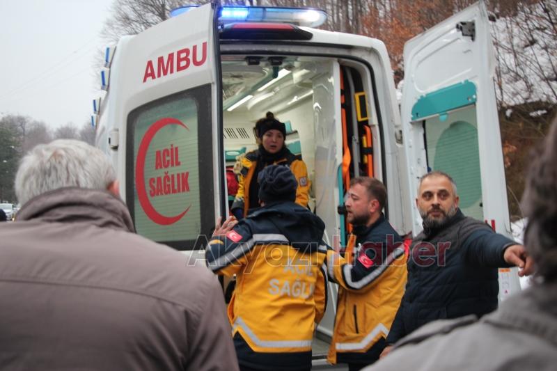 Otomobil ile hafif ticari araç çarpıştı: 5 yaralı