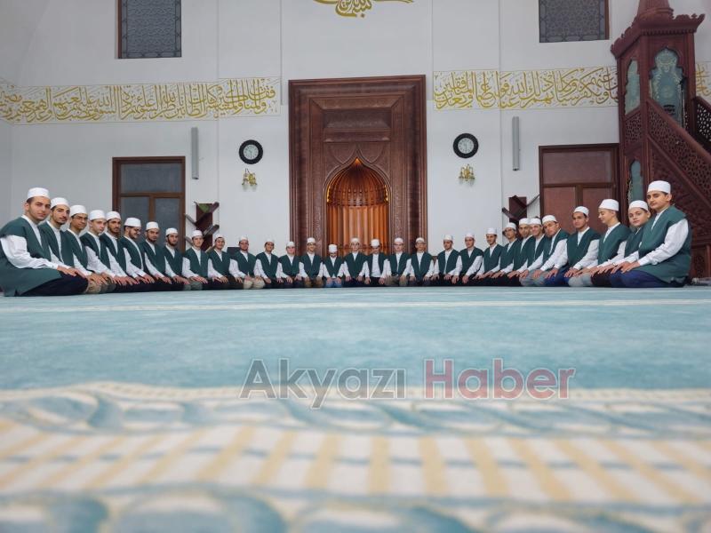 Daru'l Kurra Camii'nde Berat Gecesi Özel Programı