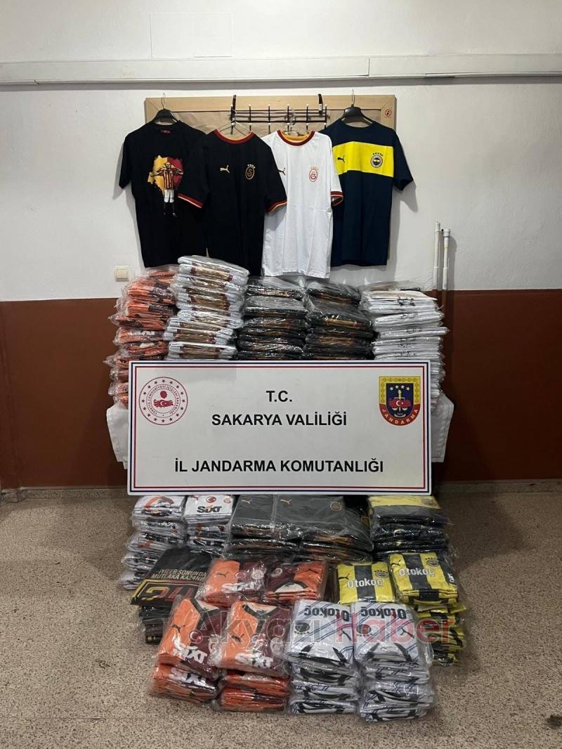 Binden fazla sahte forma ile yakalandı