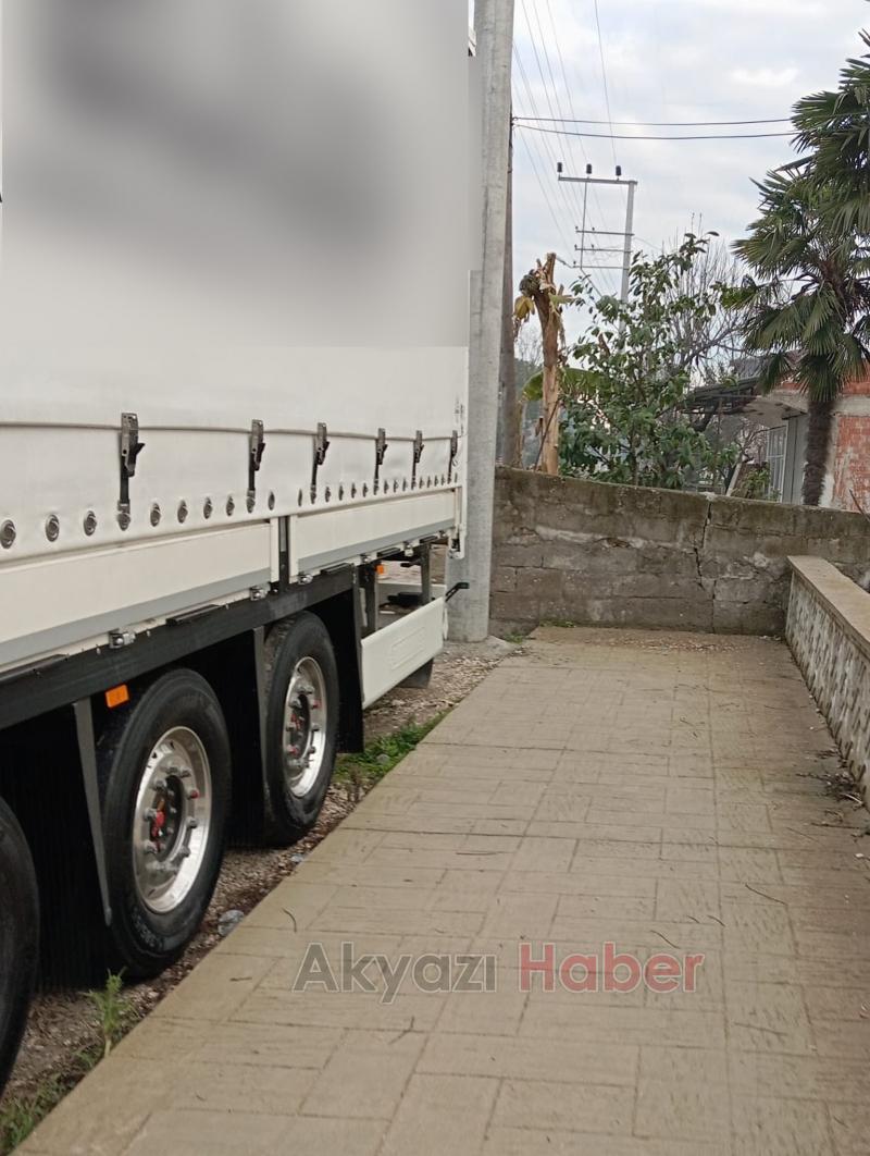 Akyazı'da vatandaşların dorse tepkisi