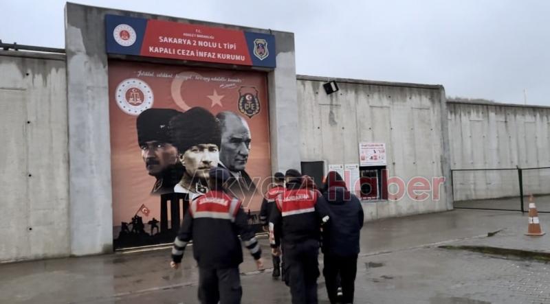 Kablo hırsızı 4 kişi yakalandı