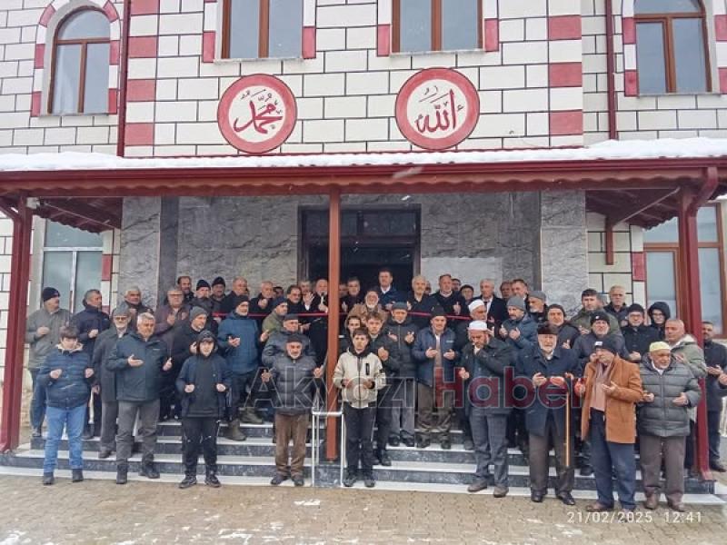 Akyazı Güneş Camii ibadete açıldı
