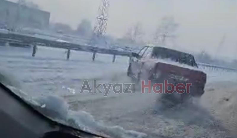 Akyazıda sürücülerin karla imtihanı