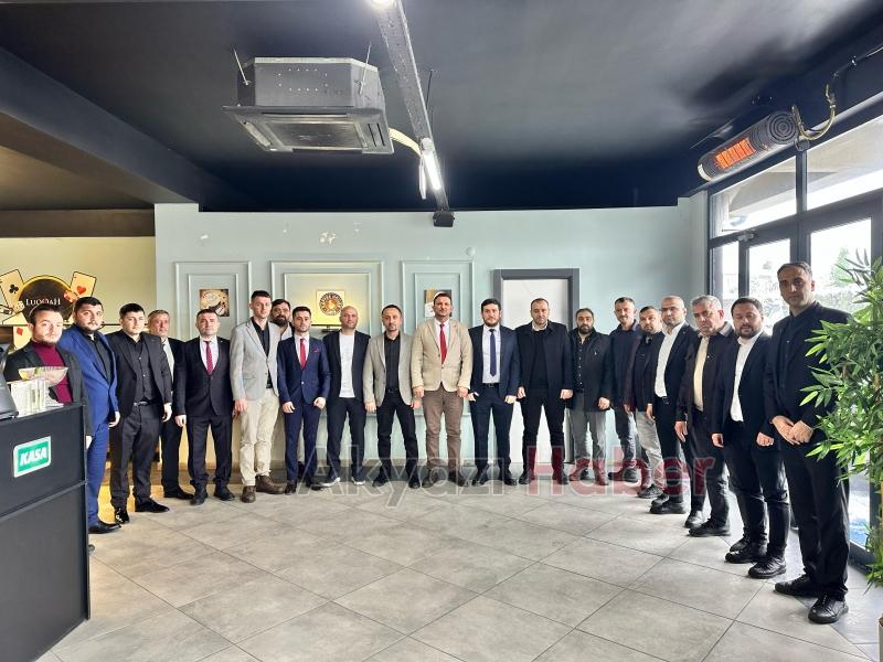 Anahtar Parti, Akyazı'da teşkilatı tanıttı