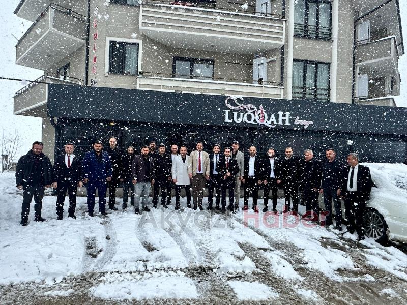 Anahtar Parti, Akyazı'da teşkilatı tanıttı