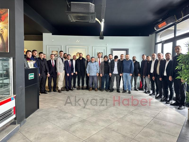 Anahtar Parti, Akyazı'da teşkilatı tanıttı