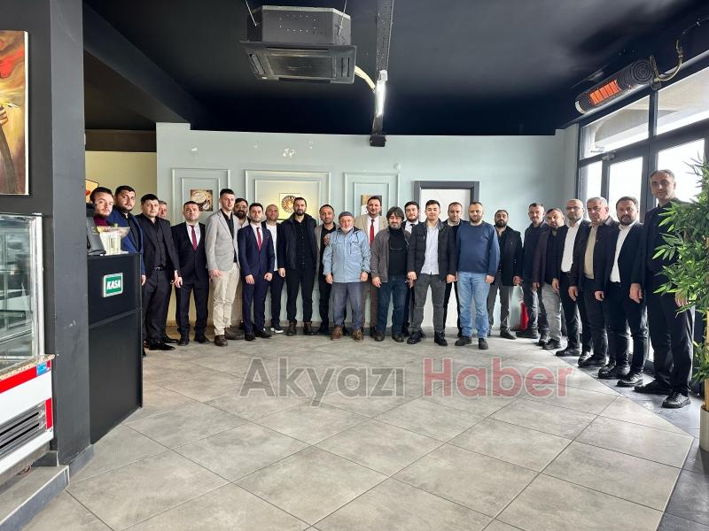 Anahtar Parti, Akyazı'da teşkilatı tanıttı