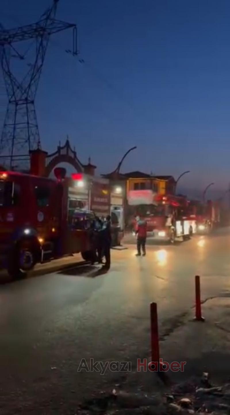 AVM yanındaki kafede yangın