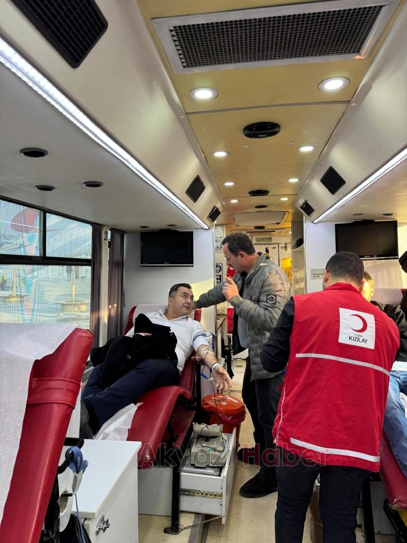 Başsavcısı Hüseyin Aşık'dan Kızılay'a rekor kan bağışı