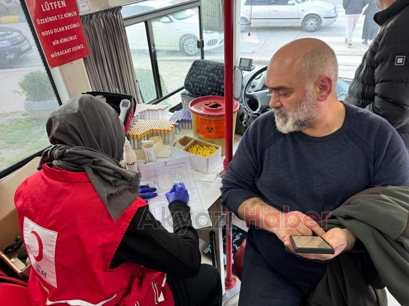 Başsavcısı Hüseyin Aşık'dan Kızılay'a rekor kan bağışı