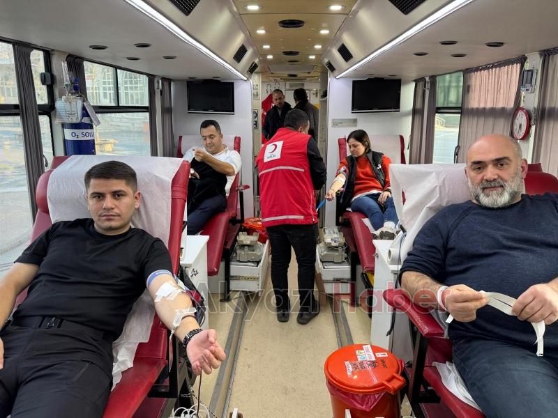 Başsavcısı Hüseyin Aşık'dan Kızılay'a rekor kan bağışı