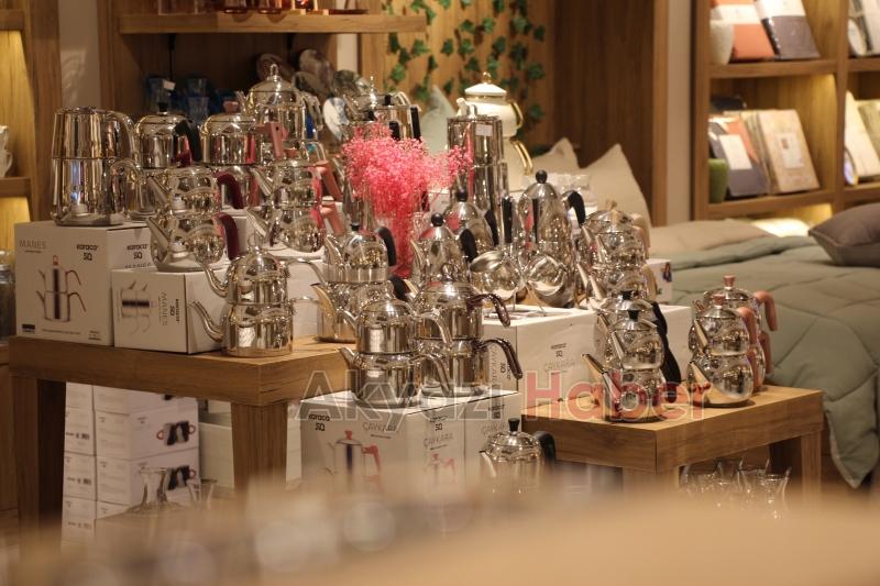 Karaca Home Akyazı’da Açtı! Büyük Açılışa Özel Fırsatları Kaçırmayın!