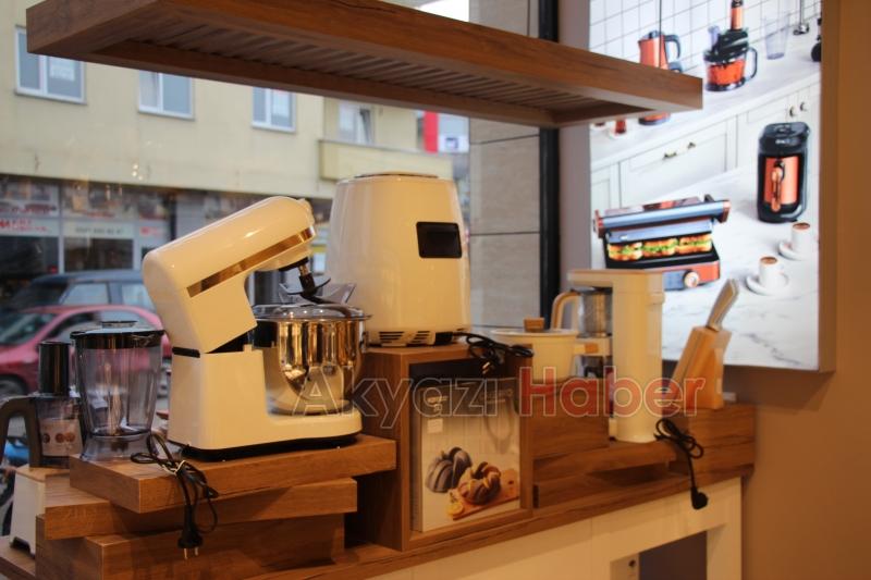 Karaca Home Akyazı’da Açtı! Büyük Açılışa Özel Fırsatları Kaçırmayın!