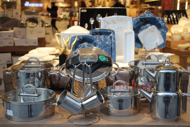 Karaca Home Akyazı’da Açtı! Büyük Açılışa Özel Fırsatları Kaçırmayın!