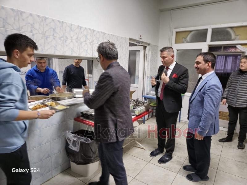 İlçe Milli Eğitim Müdürü Can, öğrencilerle iftar sofrasında buluştu