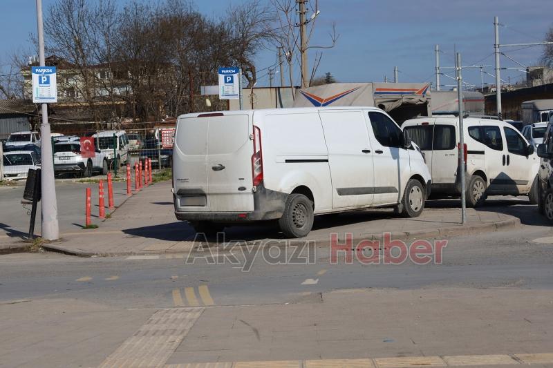 Sakarya'da kaldırım işgaline karşı mücadele sürüyor