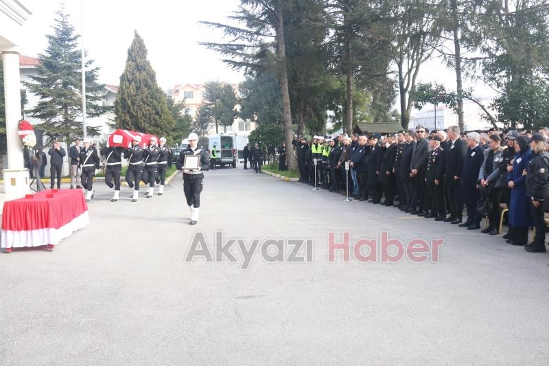 Trafik polisi Yaşar Sevim'e veda