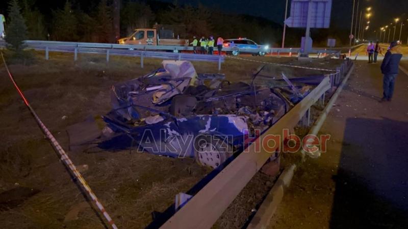 TEM'de Tofa kağıt gibi ezildi 3 kişi öldü