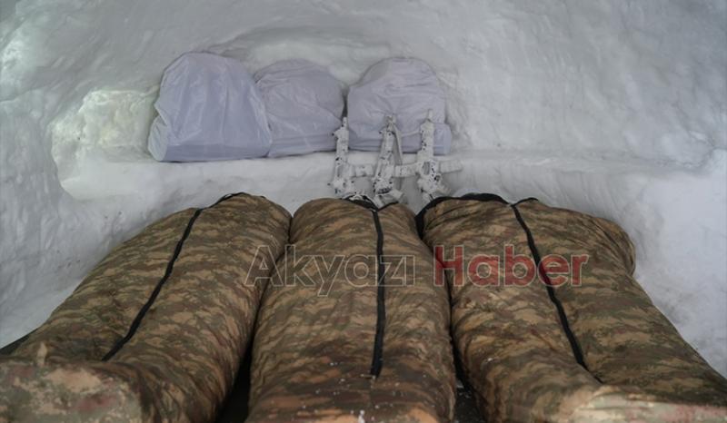 Bordo Berelilerin dondurucu soğukta kış eğitimi