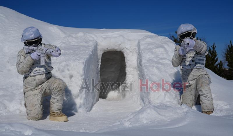 Bordo Berelilerin dondurucu soğukta kış eğitimi