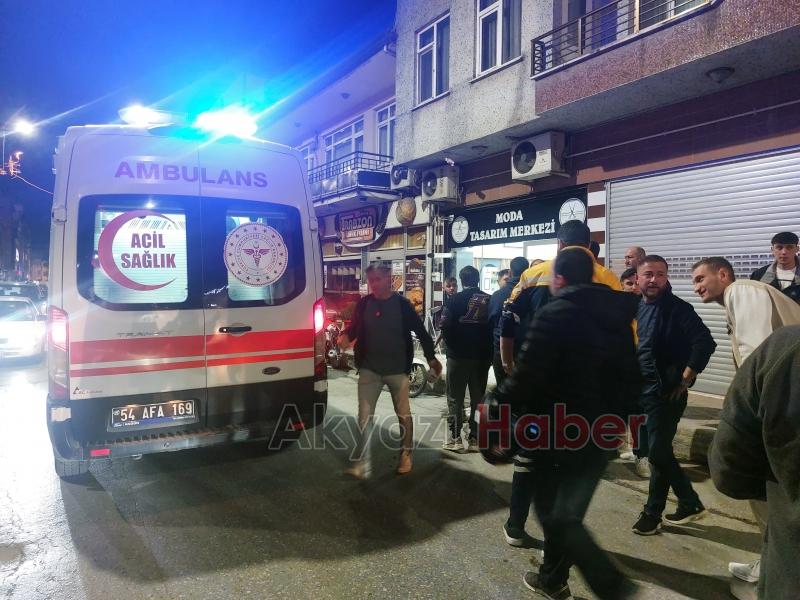 Caddede motosikletliler çarpıştı