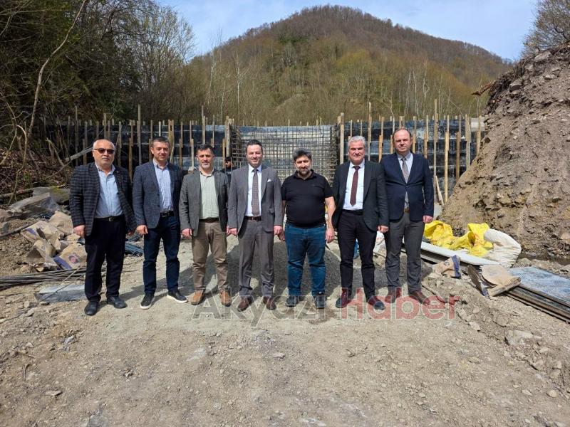 Akyazı dahil 3 ilçede dere yataklarına su alma yapıları inşa ediliyor