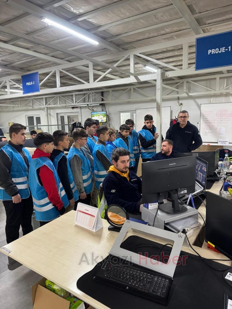 Geleceğin Profesyonelleri, Bugünden Sanayiyle Tanıştı! ÖSEL Projesinin Mart Ziyaretleri Sona Erdi