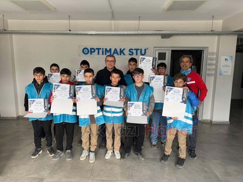 Geleceğin Profesyonelleri, Bugünden Sanayiyle Tanıştı! ÖSEL Projesinin Mart Ziyaretleri Sona Erdi