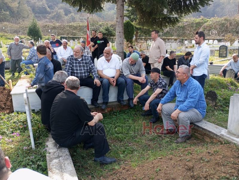 Fatma Aydın Ve Emine Aydın defnedildi