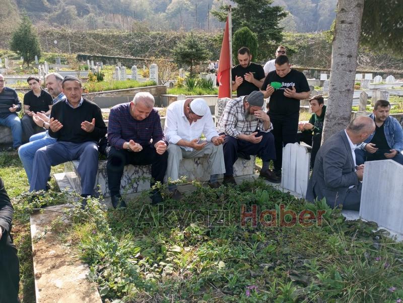 Fatma Aydın Ve Emine Aydın defnedildi