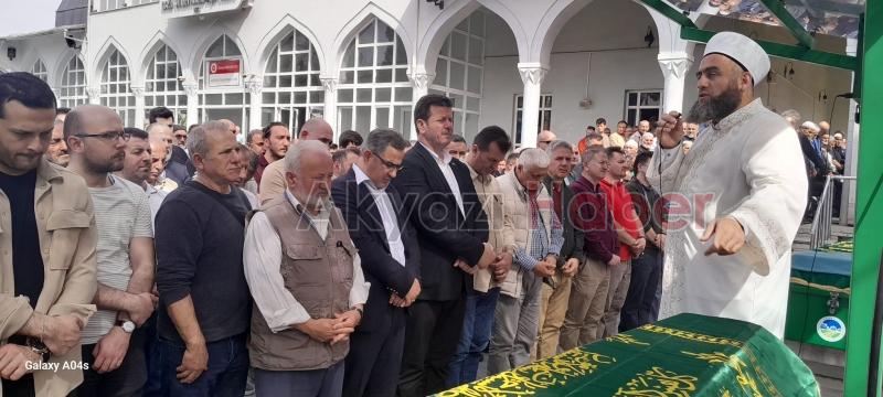 Fatma Aydın Ve Emine Aydın defnedildi