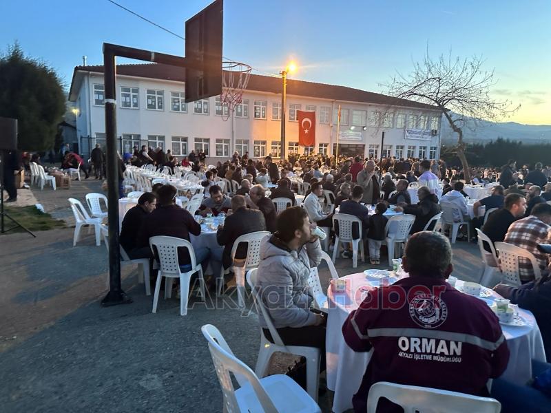 İftar sofrasında buluştular