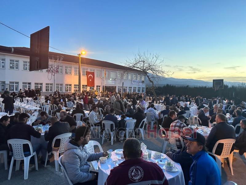 İftar sofrasında buluştular