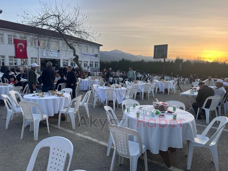 İftar sofrasında buluştular