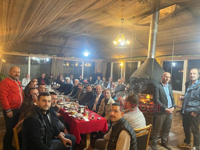 Akyazı BBP meclis üyelerinden iftar programı
