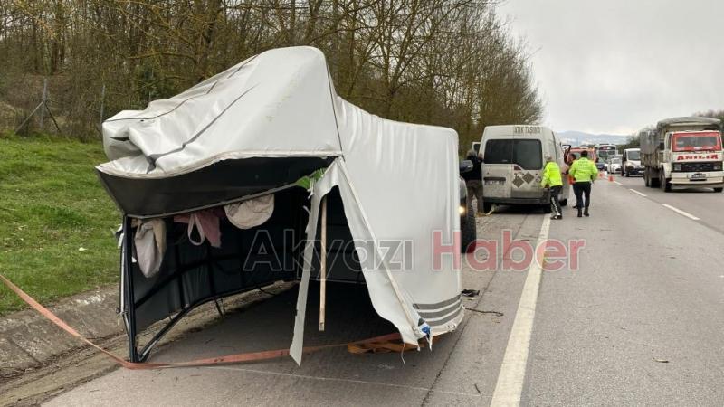 Panelvan ile kamyonet çarpıştı: 2 yaralı