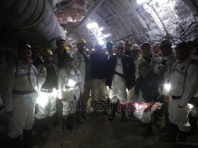 Ergün Atalay, madencilerle yerin 600 metre altında oruç açtı